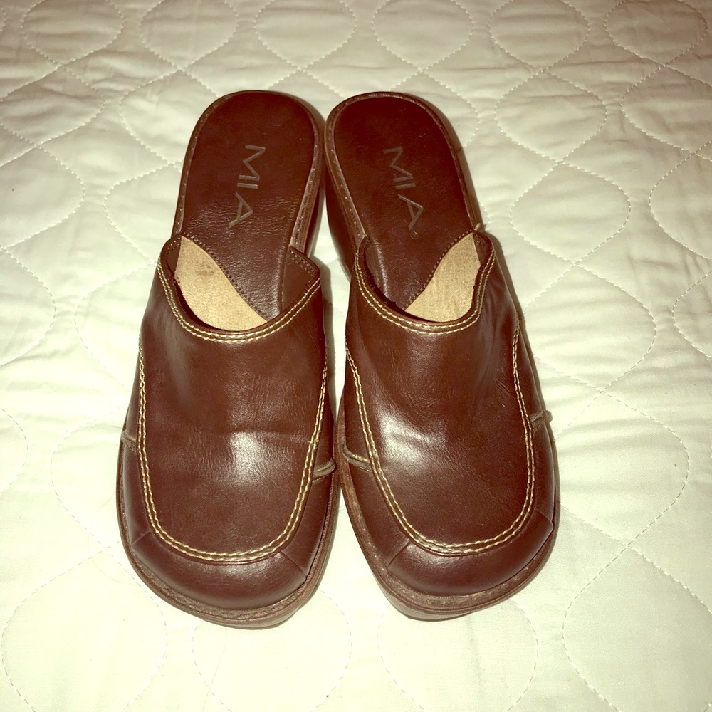 “MIA” Brown Leather Slide In Clogs Mules